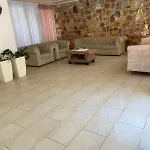 άλκηστις Alkistis בית הארחה