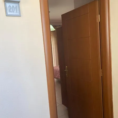 άλκηστις Alkistis Pensionat Loutra Aidhipsou